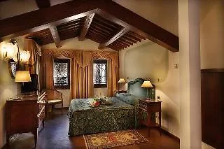 Locanda Remedio Venice 3*,  Italy