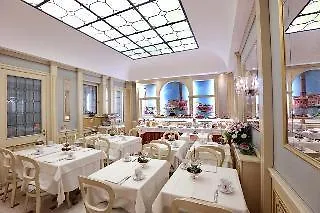 Locanda Remedio Venice Hotel
